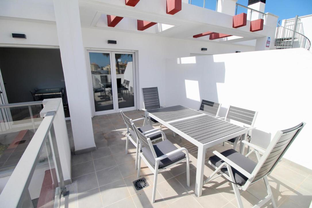 Victoria 80 By Homeprive Dénia Exterior foto